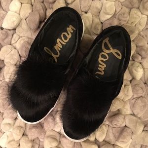 Sam Edelman sneakers with pom pom. Memory foam.